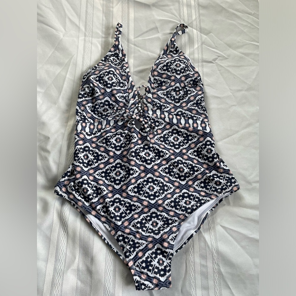 Jessica Simpson one piece blue white pink swimsuit